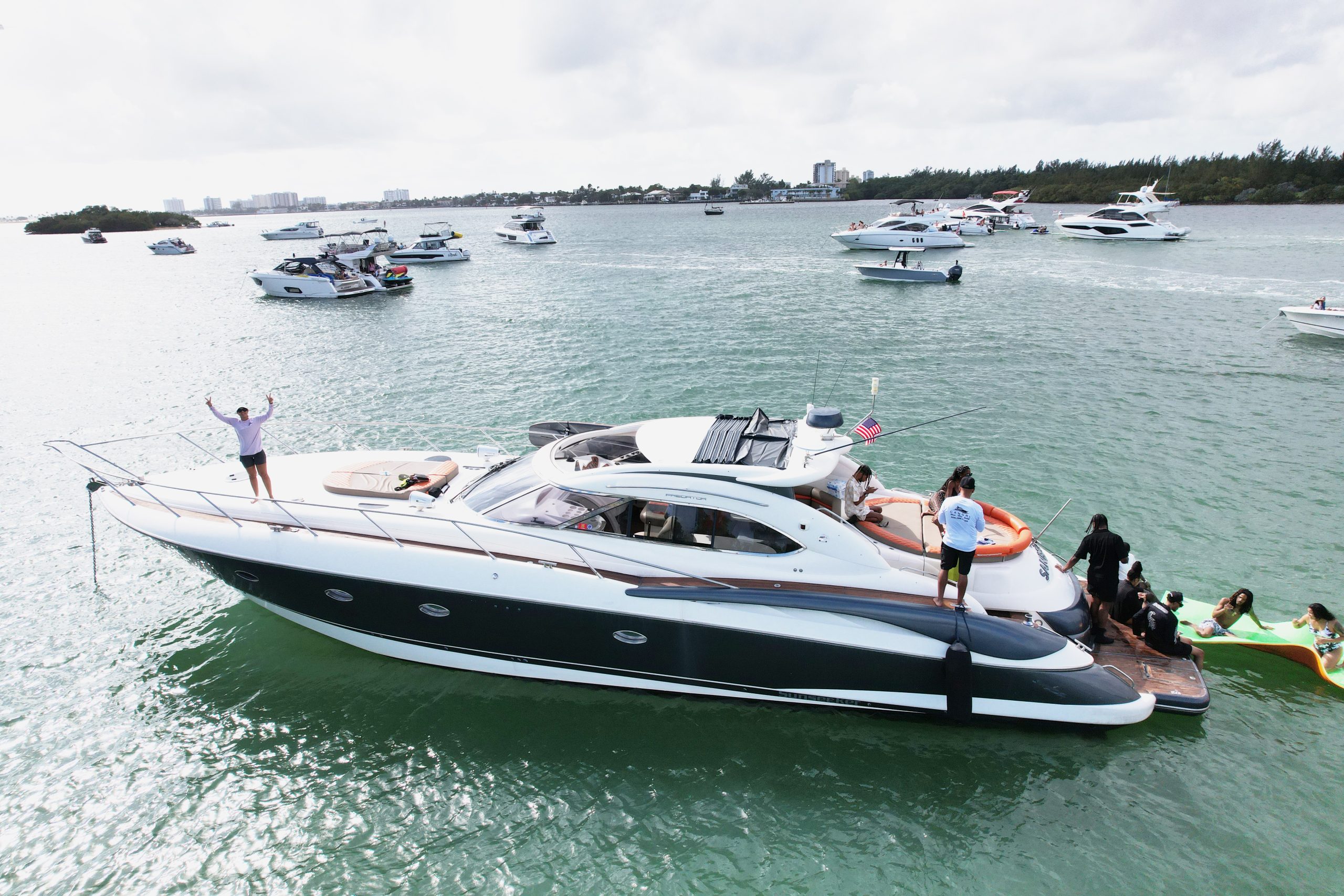 Sunseeker Predator 60'